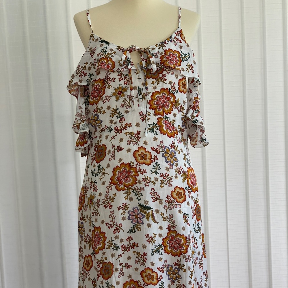 Floral tank strap midi dress 🌼🌸